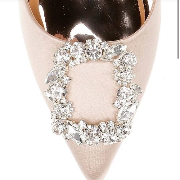 BADGLEY MISCHKA Cher Crystal Buckle Pumps Satin - Picture 3 of 10